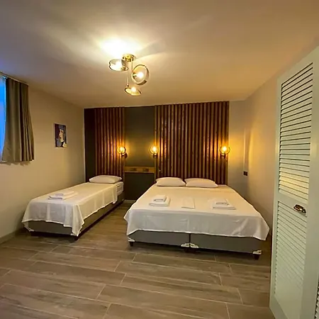 Elyada & Bag Evi 3* Tenedos