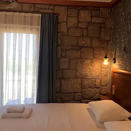 Hotel Elyada & Bag Evi